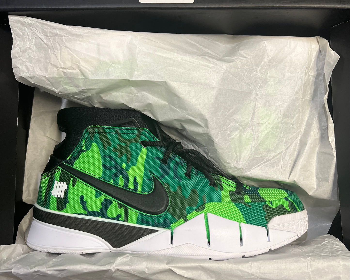 Nike Kobe 1 Protro Undefeated Green Camo (Silver Lake) Size 12